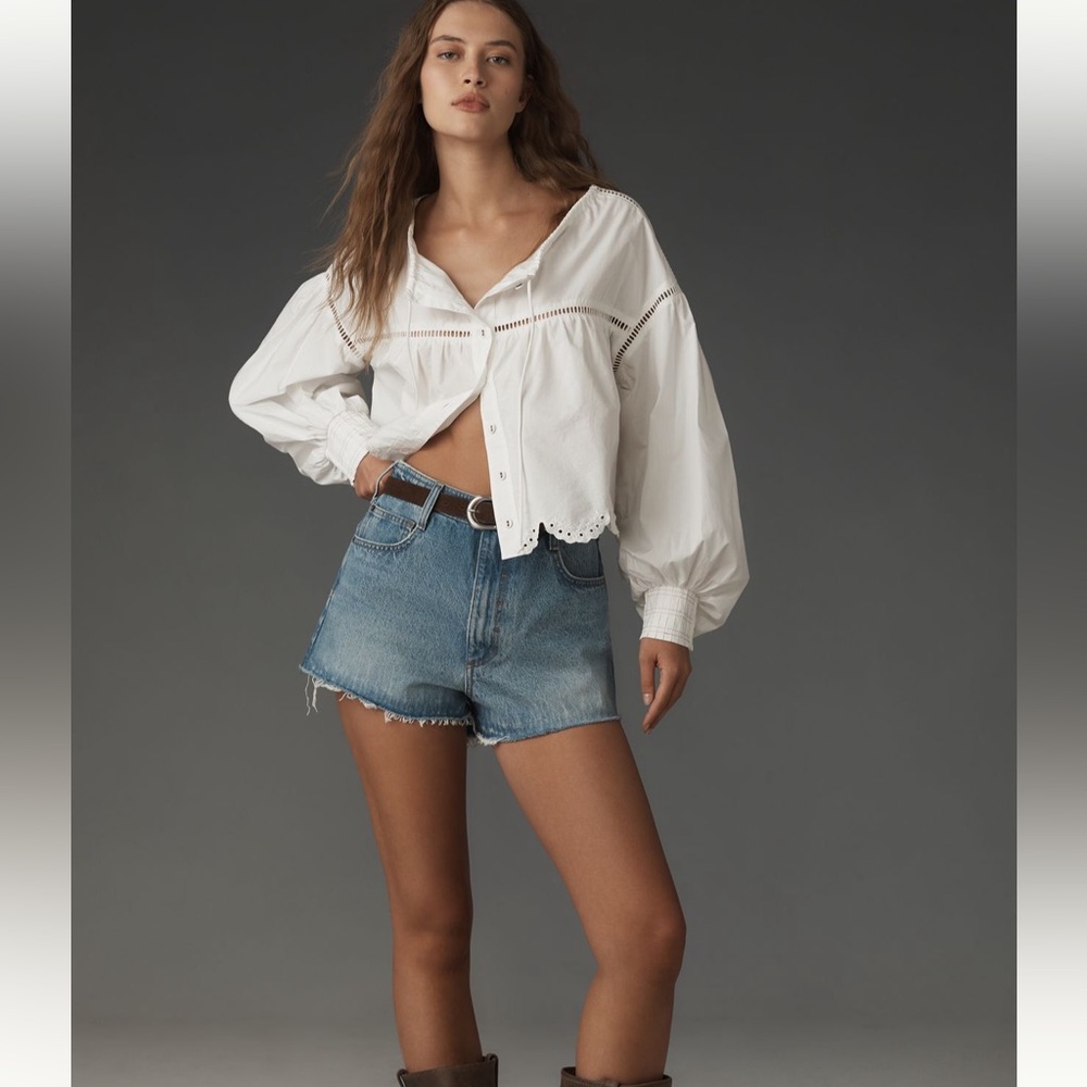 Pilcro High-Waist Distressed Denim Shorts in Light Blue - Picture 3 of 4